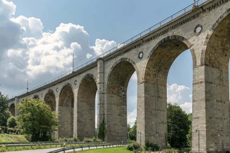 Die schiefe Bahn