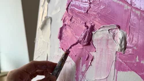 Entkorkte Kunst: Paint & Drink mit Strukturpaste in Berlin