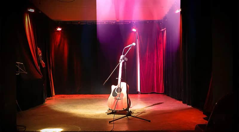 Open Stage at tik