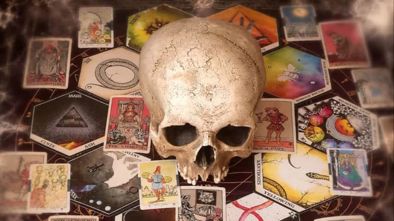 TAROT & MEDITATION