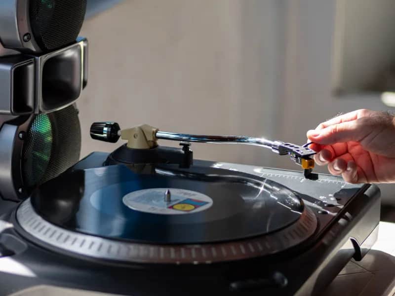 I Love Music-Listening Session mit Heike – Karin Föll