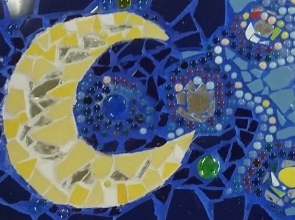 Mit Mosaiken Schule gestalten