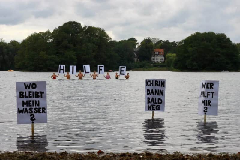 UNSER SEE – Ausstellung zur Wasserkrise des Groß Glienicker Sees