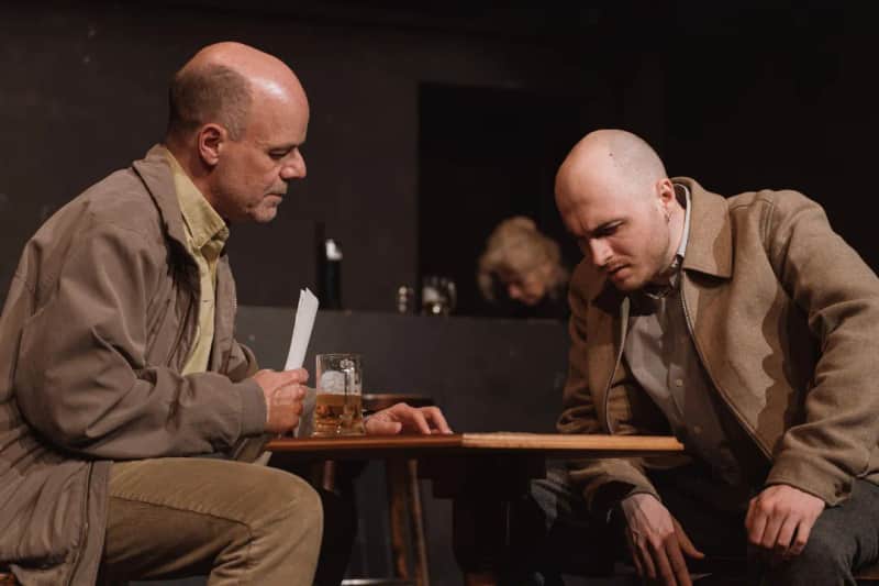 Theater im Alten Schweden: NEBENAN (Schwarze Komödie von Daniel Kehlmann)