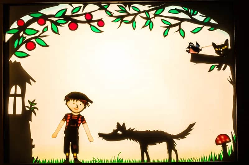 FamilienSamstag: „Peter und der Wolf“ von Scuraluna Schattenbühne