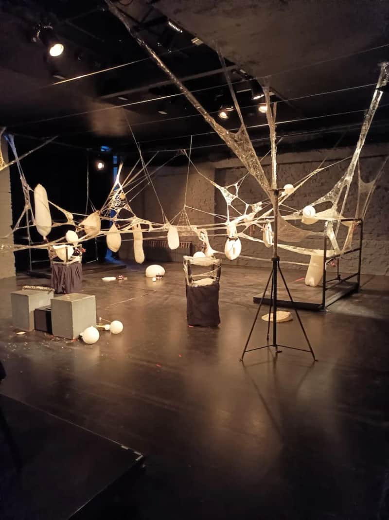 the guts company: UNIT II // Público Festival