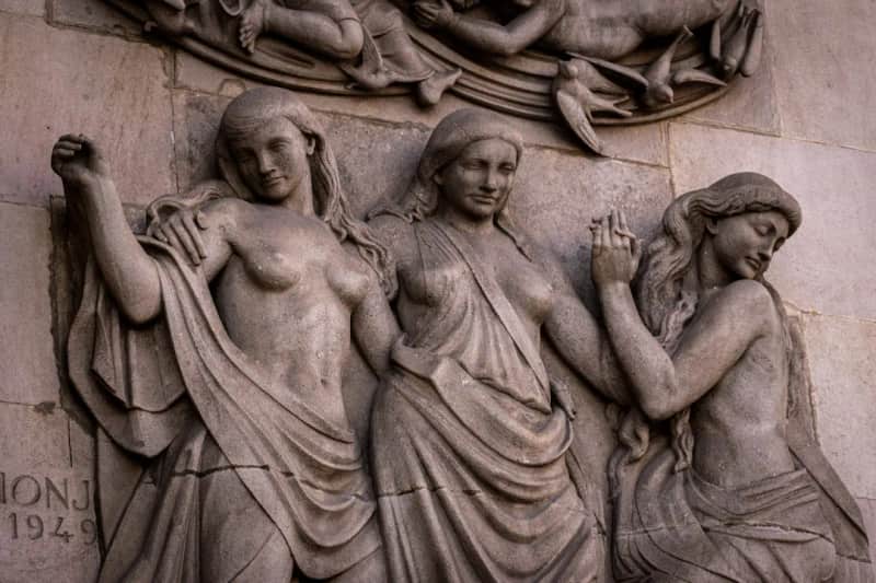 Courage: Schwestern im Geiste