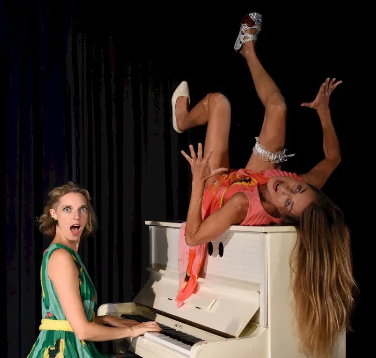 Beyond Blond: Open Stage Varieté präsentiert von Beyond Blond