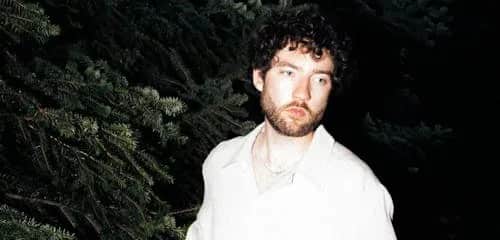 Josh Island (LU)